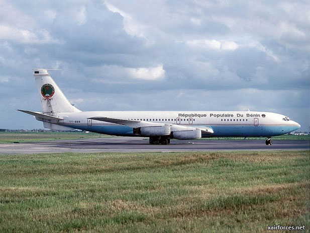 Beninese Air Force Boeing 707-321
